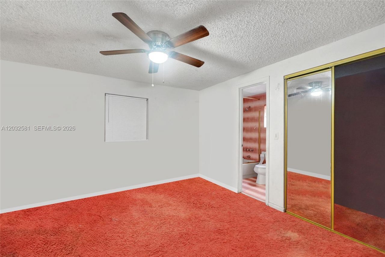 555 NW 46th St , Miami, FL 33127 Photo