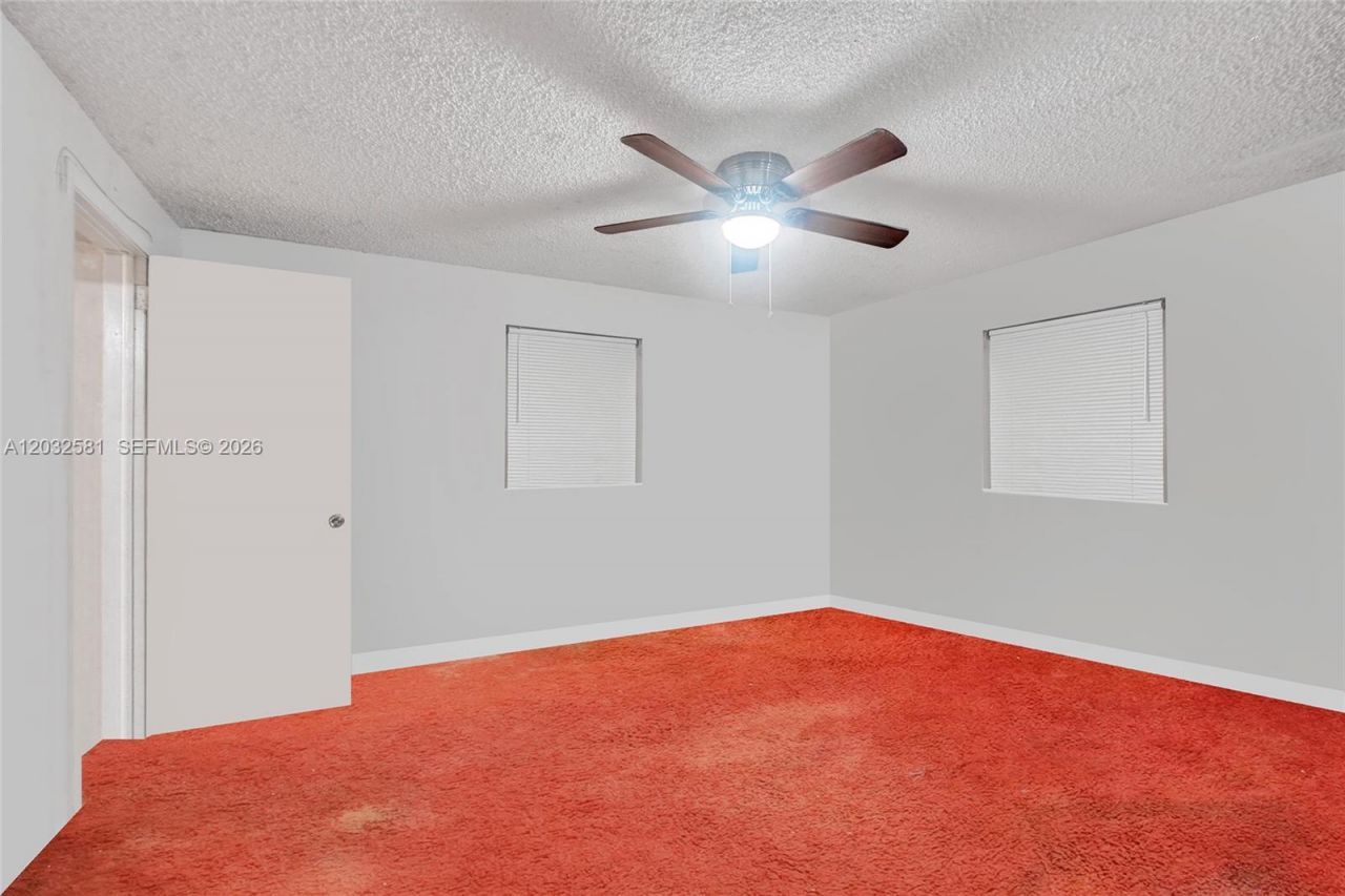 555 NW 46th St , Miami, FL 33127 Photo
