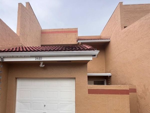 1610 SW 120th Ave, Unit 1610, Pembroke Pines, FL 33025