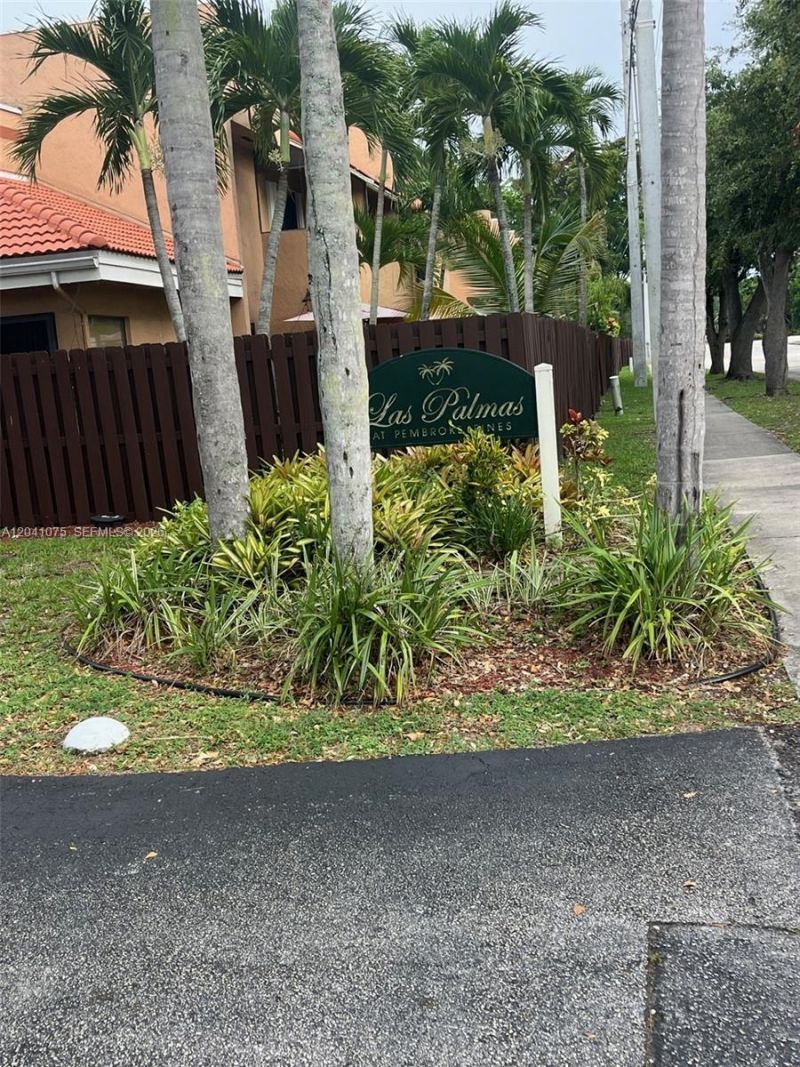 1610 SW 120th Ave, Unit 1610, Pembroke Pines, FL 33025 Photo