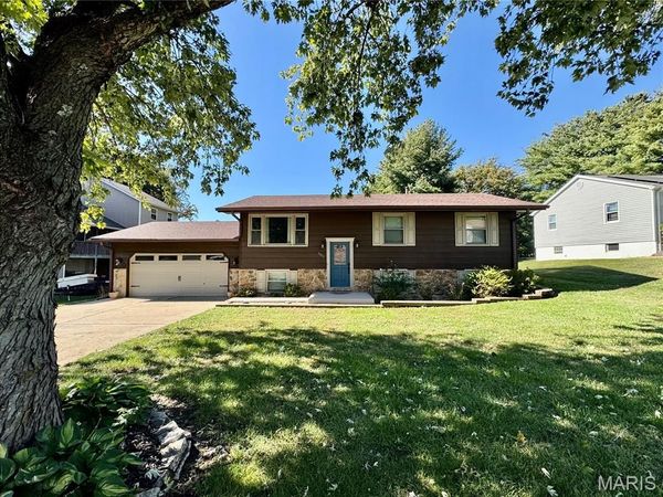 2315 Williams Street, Maryville, IL 62062