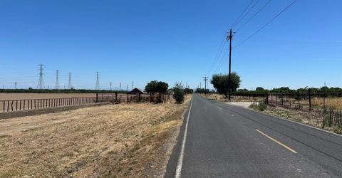 13933 E Kettleman Ln, Lodi, CA 95240 Photo