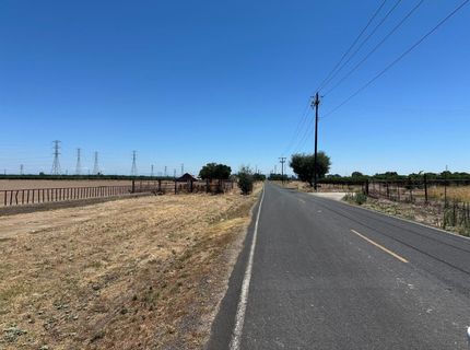 13933 E Kettleman Ln, Lodi, CA 95240 Photo