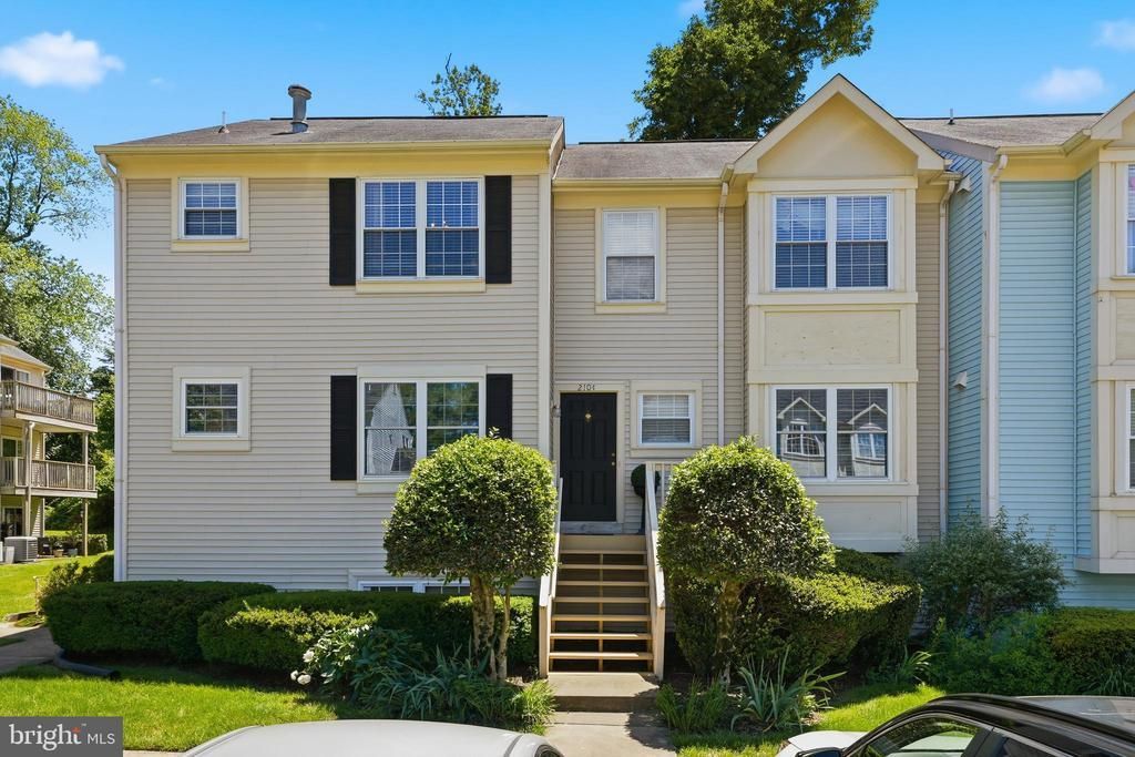 210 C Fernwood Place, Warrenton, VA 20186 Main Photo