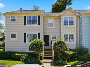 210 C FERNWOOD PLACE, WARRENTON, VA 20186