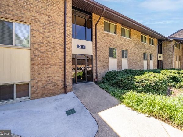 9910 WALKER HOUSE ROAD, Unit 9910-4, GAITHERSBURG, MD 20886