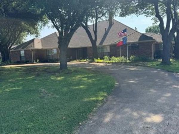 202 Suntide Drive, Sunnyvale, TX 75182