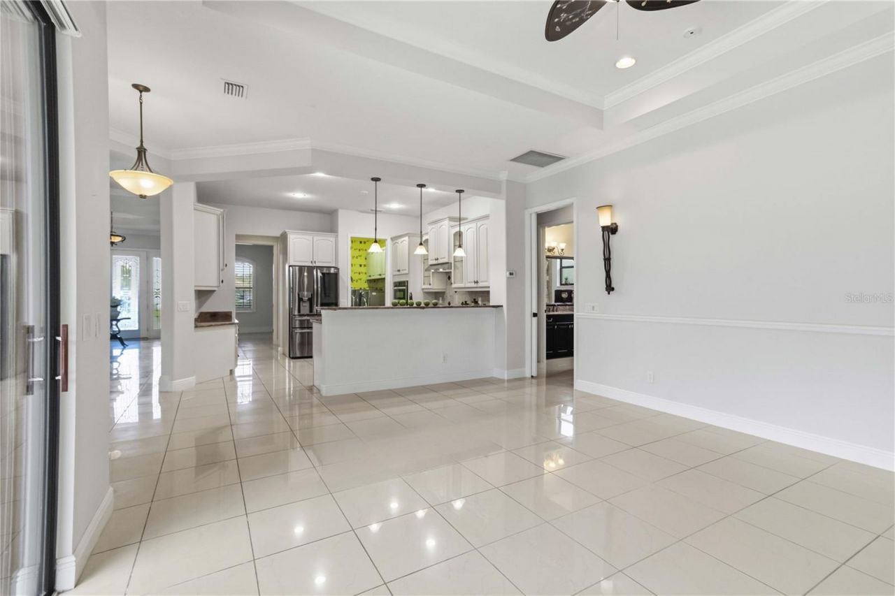 8057 Rio Bella Place, University Park, FL 34201 Photo