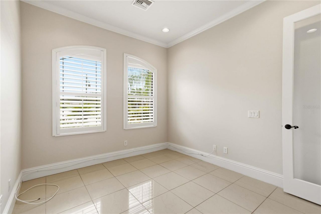 8057 Rio Bella Place, University Park, FL 34201 Photo