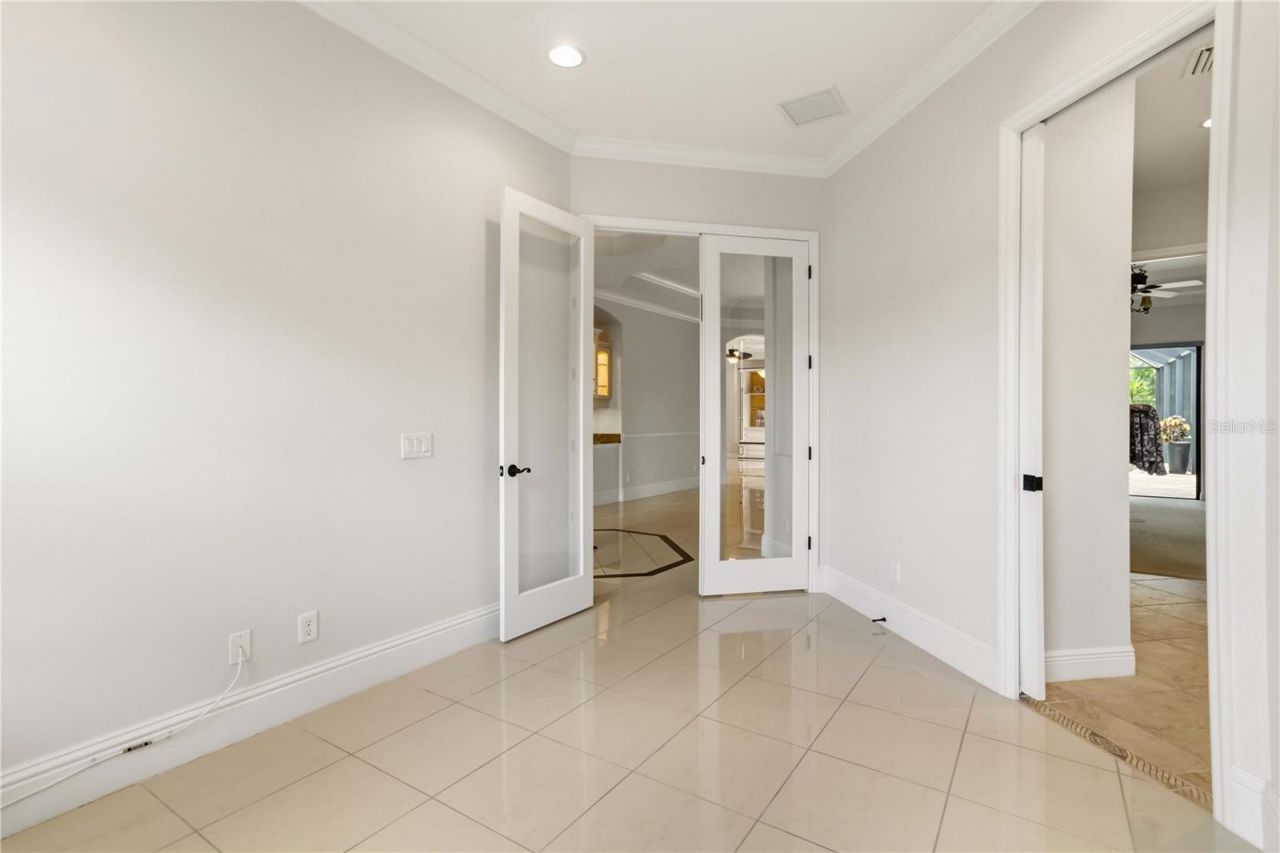 8057 Rio Bella Place, University Park, FL 34201 Photo