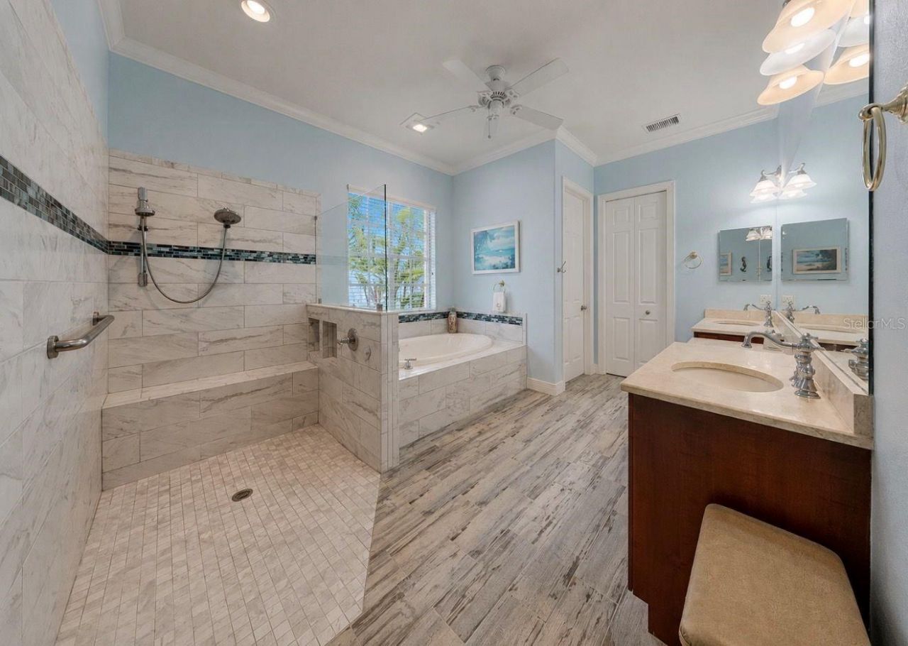 5416 Merritt Island Drive, Apollo Beach, FL 33572 Photo