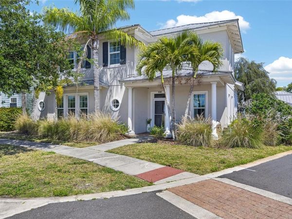 5536 LUMINAR POINTE LANE , APOLLO BEACH, FL 33572
