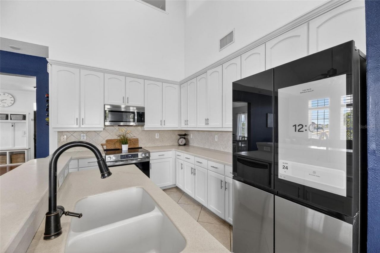 5536 Luminar Pointe Lane, Apollo Beach, FL 33572 Photo