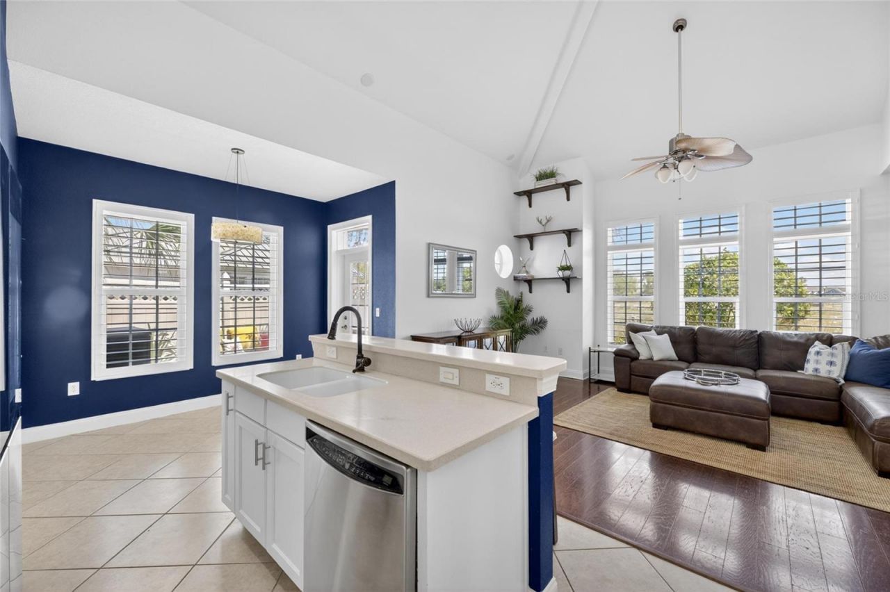 5536 Luminar Pointe Lane, Apollo Beach, FL 33572 Photo