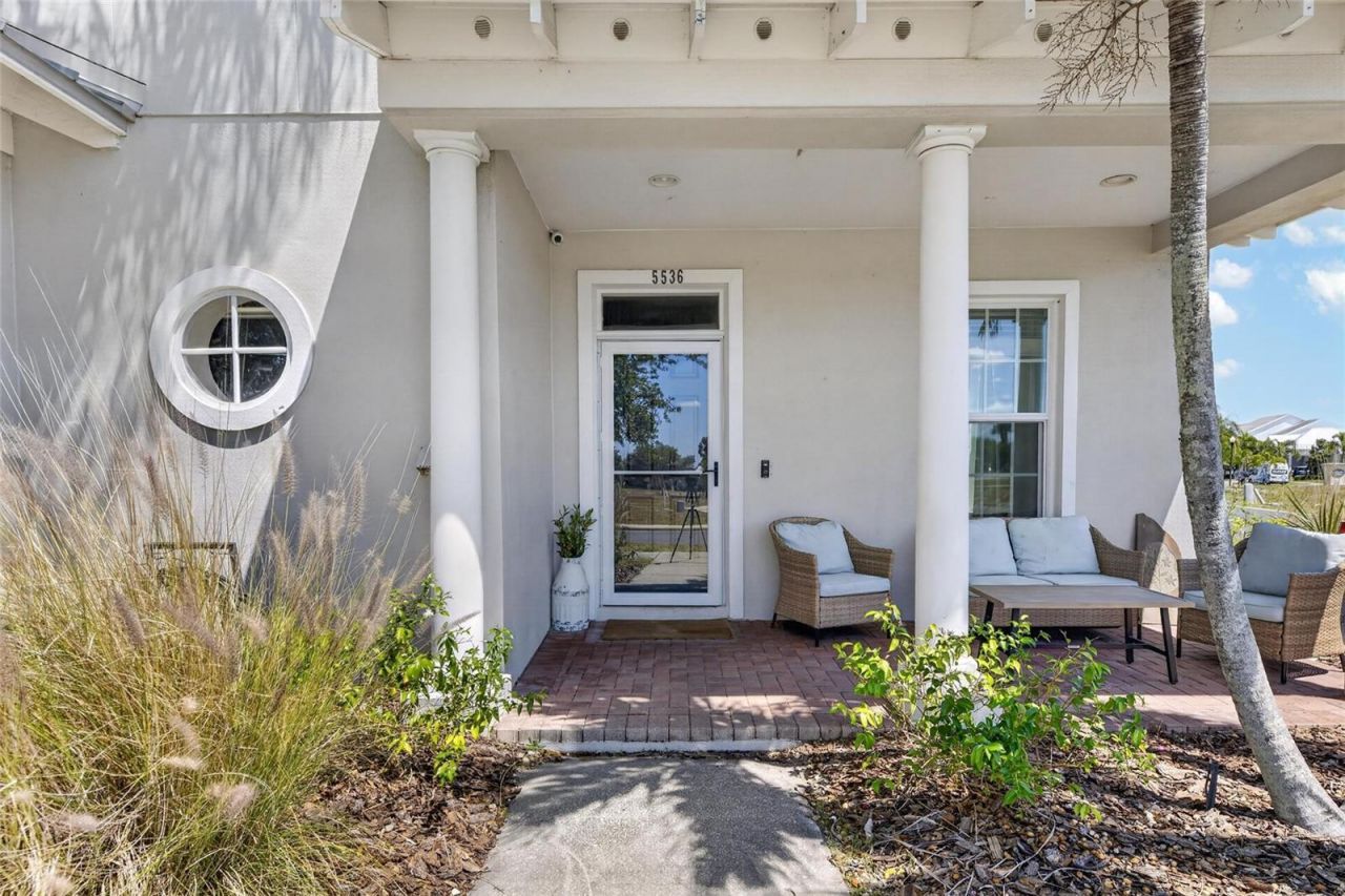 5536 Luminar Pointe Lane, Apollo Beach, FL 33572 Photo