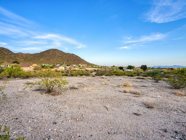 N 92nd Avenue, Unit 26, Peoria, AZ 85383