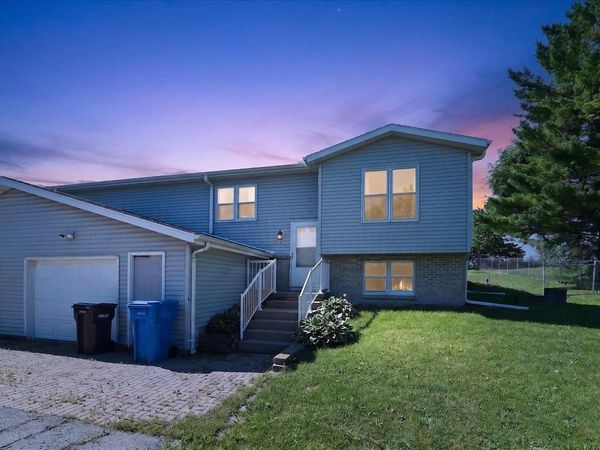 2267 Manley Drive, Sun Prairie, WI 53590