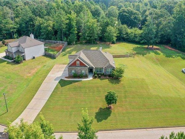 1246 FOXCREEK Drive, Mcdonough, GA 30252
