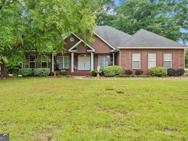 110 Governors Walk, Kathleen, GA 31047