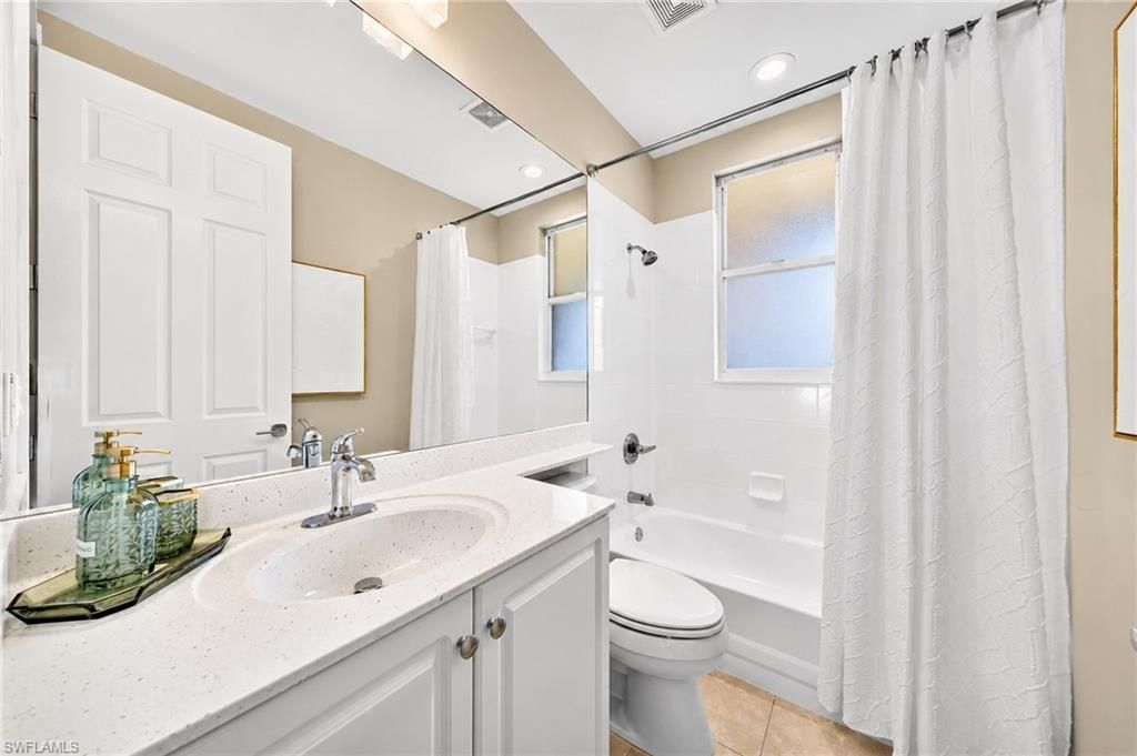 1855 Les Chateaux Blvd, Unit 5-201, Naples, FL 34109 Photo