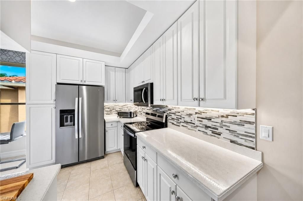 1855 Les Chateaux Blvd, Unit 5-201, Naples, FL 34109 Photo
