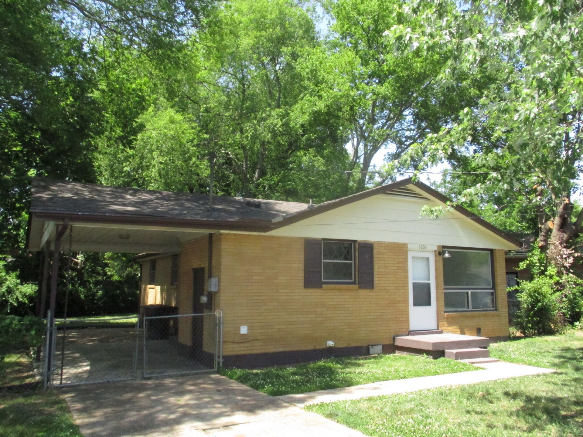 3203 Sennadale Ln , Nashville, TN 37207 Main Photo