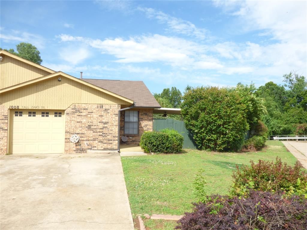 1008 Tall Oaks Drive, Midwest City, OK 73110 Main Photo