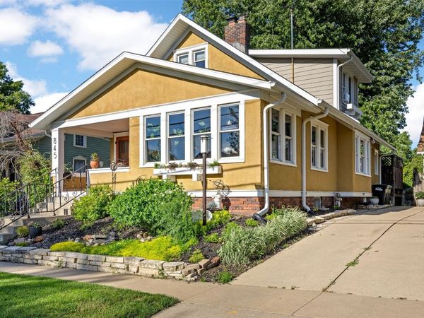 845 14TH Street , Marion, IA 52302