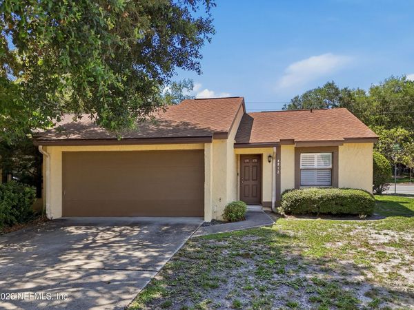 4812 DEERMOSS Way S, Jacksonville, FL 32217