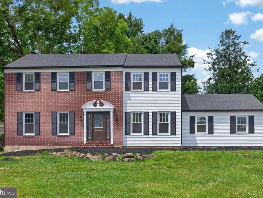 505 Emily Circle, West Chester, PA 19382 Main Photo