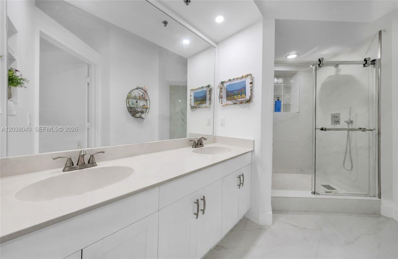 3255 NE 184th St , Unit 12112, Aventura, FL 33160 Photo