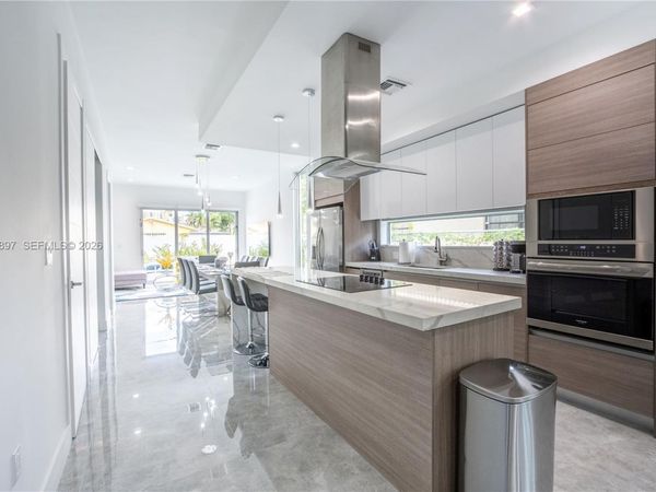 3461 SW 25th St , Unit B, Miami, FL 33133