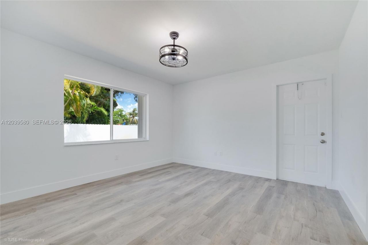 6250 SW 62 Pl, South Miami, FL 33143 Photo