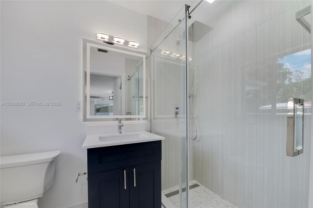 6250 SW 62 Pl, South Miami, FL 33143 Photo