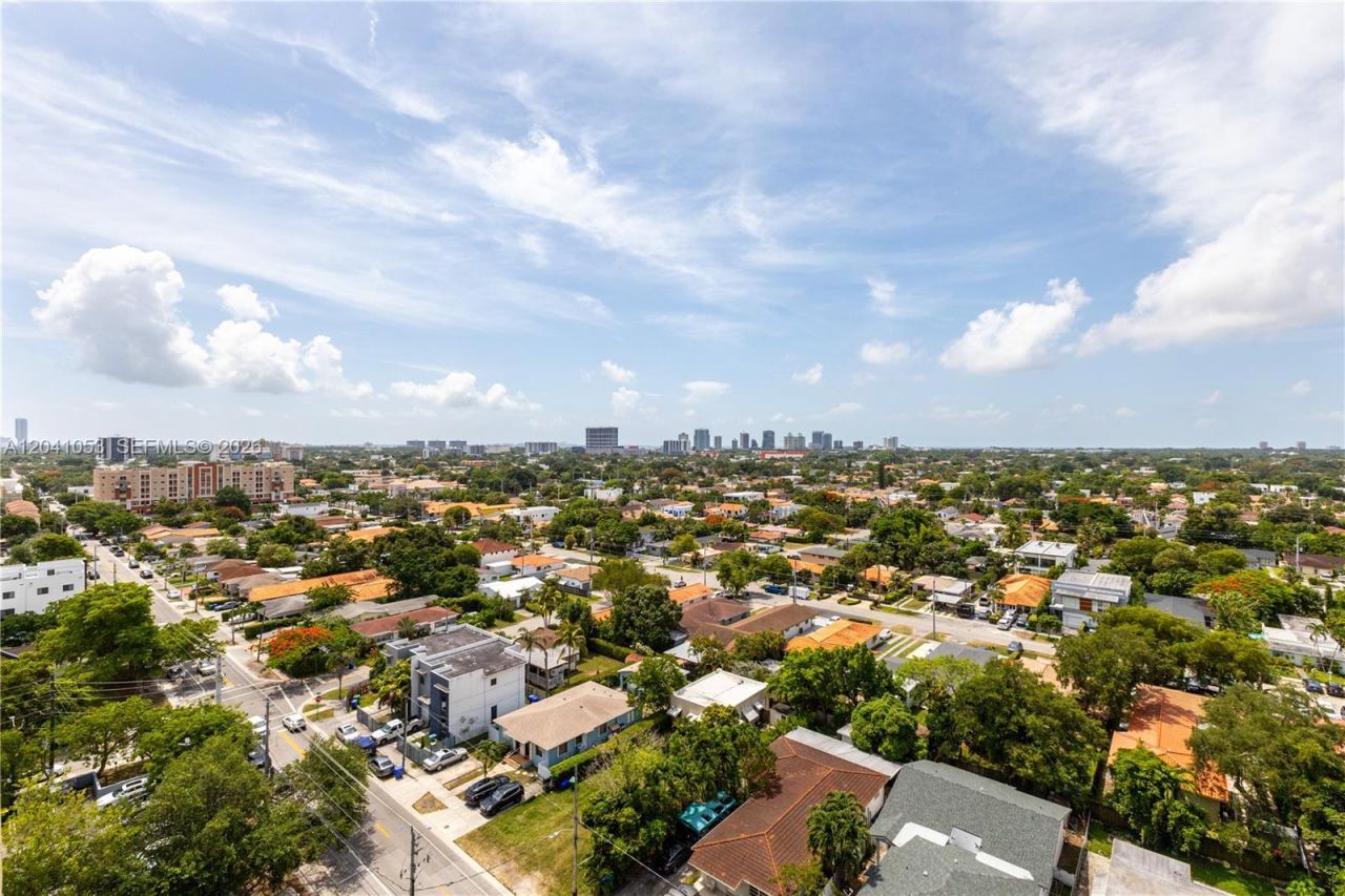 3500 Coral Way, Unit PH 109 / 1, Miami, FL 33145 Photo