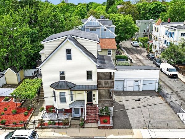 29 Hanson St, Somerville, MA 02143
