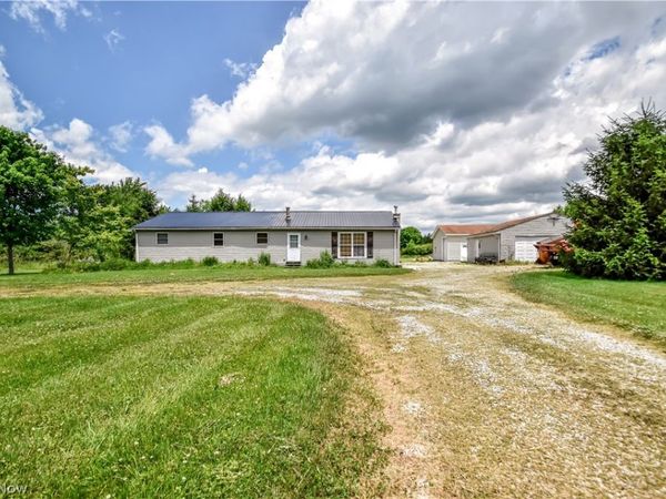 15310 Hart Road , Montville, OH 44064