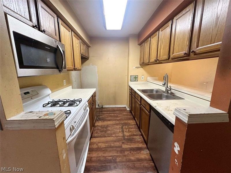 2450 Wrens Drive S, Stow, OH 44224 Photo 7