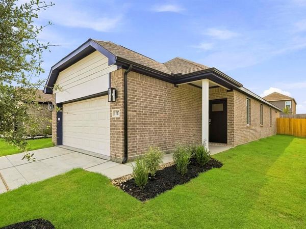 1707 Romans Road, Ennis, TX 75119