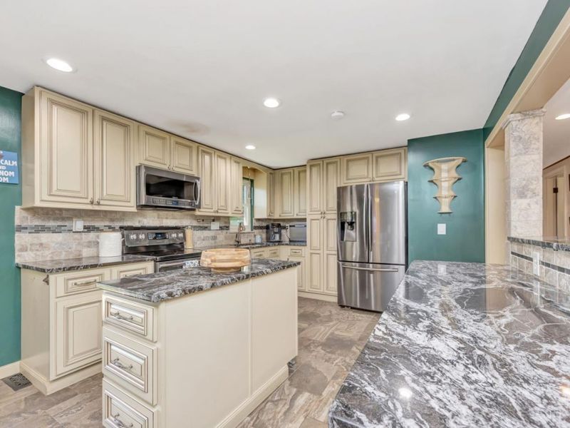 451 Beech Tree Lane, Union Twp, OH 45244 Photo 13