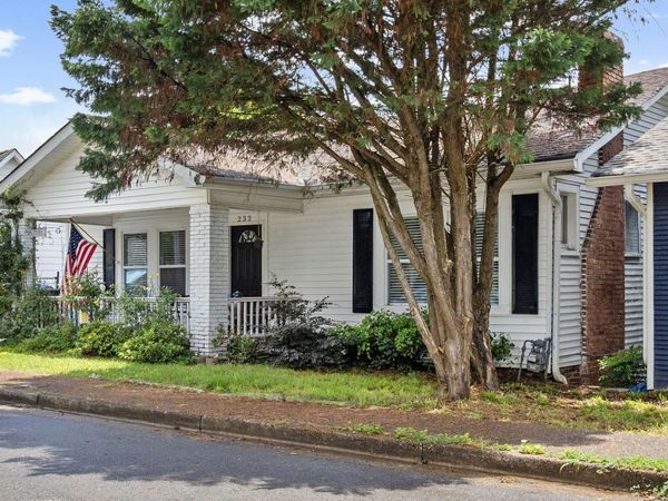 232 Jarnigan Avenue, Chattanooga, TN 37405