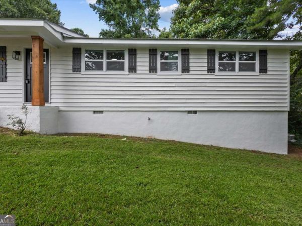 4121 Partridge Dr, Douglasville, GA 30135