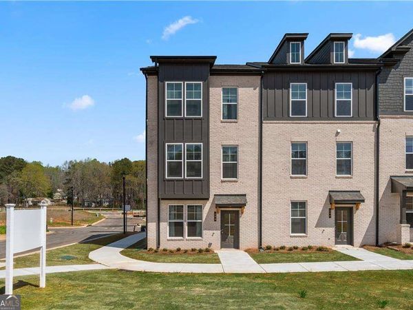 1901 Daybreak Lane, Newnan, GA 30265