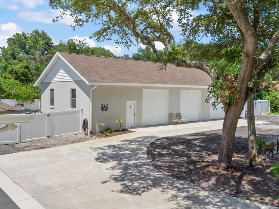 Property Image 93