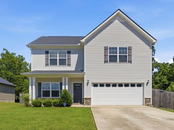 777 Garland Dr, Hermitage, TN 37076
