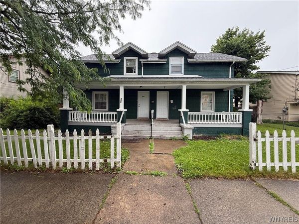 466 24th Street , Niagara Falls, NY 14303