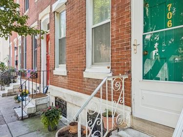 706 SALTER STREET, PHILADELPHIA, PA 19147
