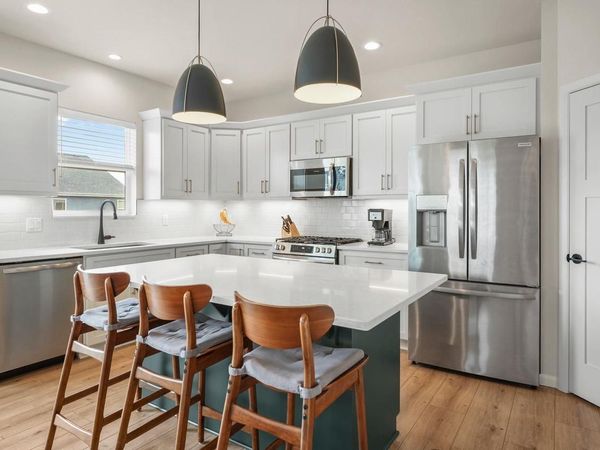 8016 Laufenberg Boulevard, Cross Plains, WI 53528