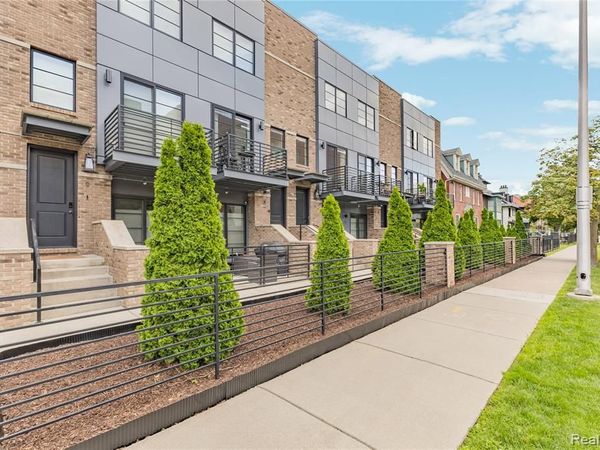 262 Mack Avenue, Detroit, MI 48201