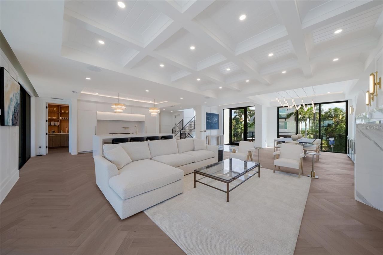 703 S Bay Boulevard, Anna Maria, FL 34216 Photo